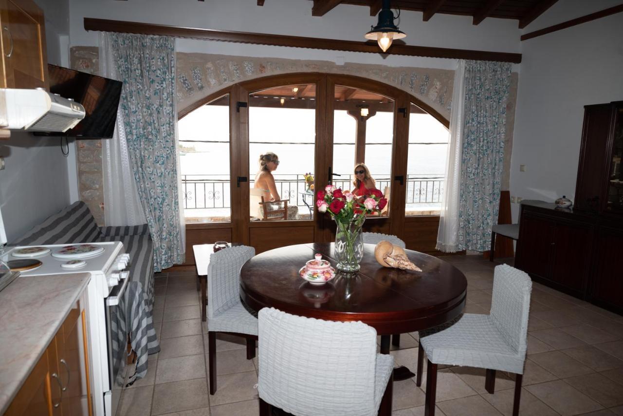 Sophia Limeni Apartments And Studios Ngoại thất bức ảnh