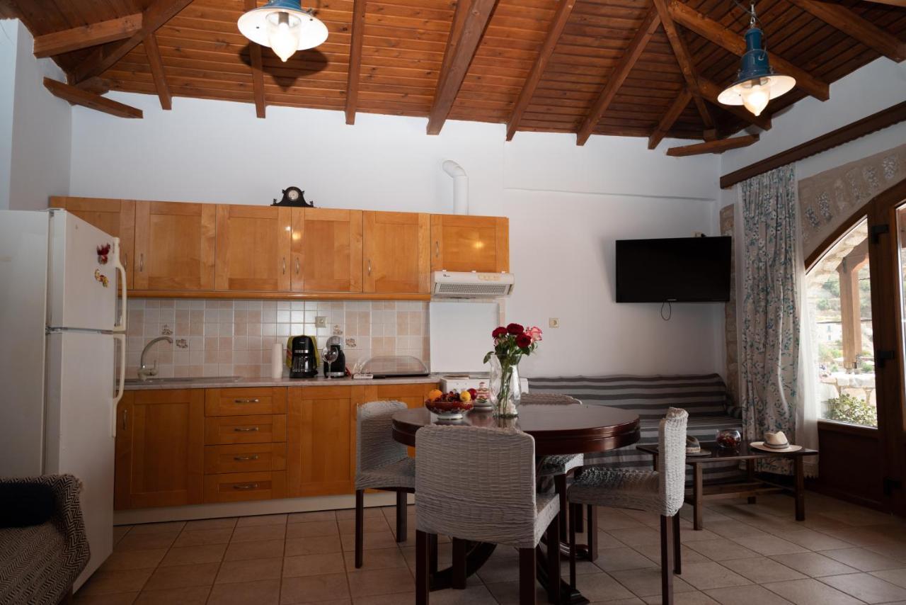Sophia Limeni Apartments And Studios Ngoại thất bức ảnh